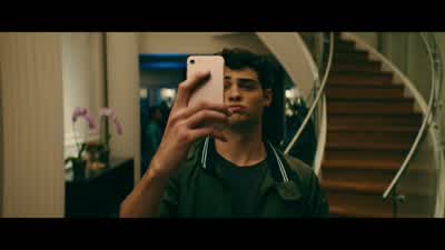 Alright, you need to make this your new background. - To All the Boys I've Loved Before
