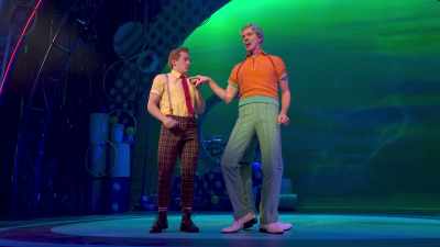 Also dashed hopes,
shattered dreams, - The SpongeBob Musical: Live on Stage!