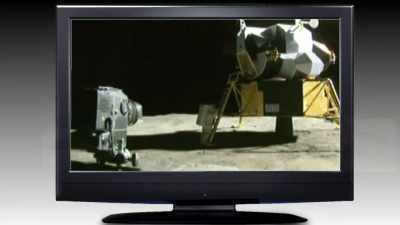 Also,
in the demystifiers' photo - American Moon