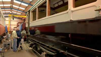 Also it's a pretty
well-known fact - Great Rail Restorations with Peter Snow