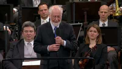 Also joining us today is Anne-Sophie Mutter,
who you all know. - John Williams: Live in Vienna