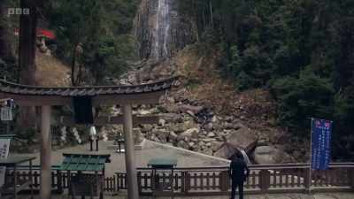..although some natural phenomena
get more attention than others. - The Art of Japanese Life