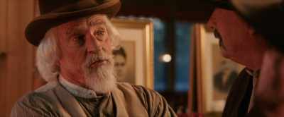 Although tonight I'm havin'
dinner with three women. - Lost Outlaw