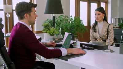 - Am fost o nesimțită.
- Şi eu. - Lease on Love