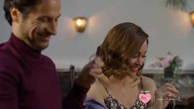 Am I doing this stitch
correctly? - The Wedding Veil Unveiled