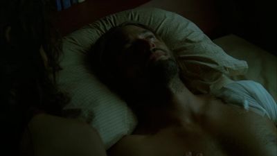 Am I in a bunk bed? - Lost
