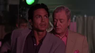 - Am I in danger here? - Miss Congeniality