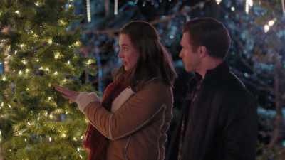 Am I the only one here
who has a logical mind? - Everything Christmas
