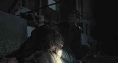 Amanda, we can't stay here. - Chernobyl Diaries