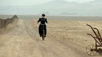 AMANDA FOREMAN: I THINK IT'S
HARD FOR US TO IMAGINE TODAY - Origins: The Journey of Humankind
