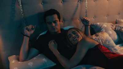 [Amanda sighs] - Your Boyfriend Is Mine