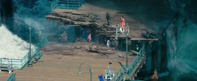 - Amara! - Daddy. - Pacific Rim: Uprising
