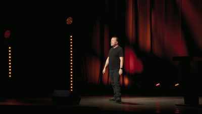 Только в этом году я впервые
заказал что-то на Amazon. - Ricky Gervais: Armageddon