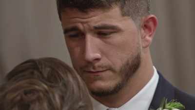 Amber, do you take Matthew to be your
lawfully wedded husband, - Love Is Blind