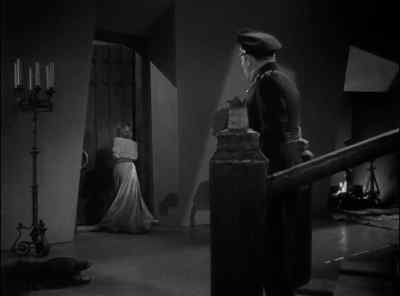 Amelia, you can put Peter to bed
at once, but stay with him. - Son of Frankenstein