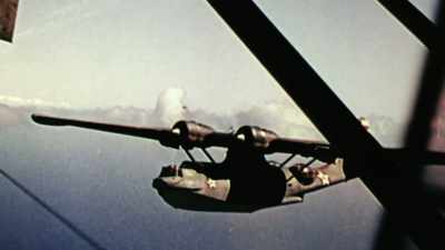 AMERICA CUTS DEEP
INTO JAPANESE NAVAL POWER. - The Pacific War in Color
