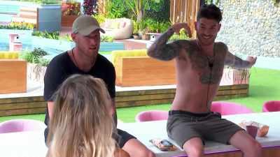 >> AMERICA, FIND ME A MAN... - Love Island