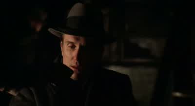 आम्ही त्याच्या कार्यालय बाहेर त्याला आला... - The Godfather