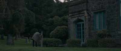 AMIR:
Hi. Um, I'm looking for Jezebel. - Pig