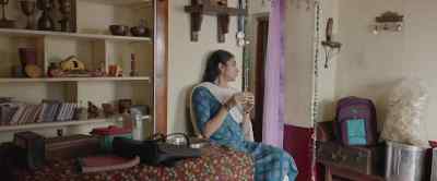 - Amma, I am getting late...
- Coming... - Sapta Sagaradaache Ello – Side A