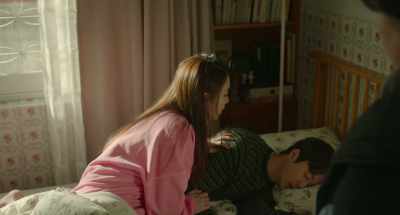 - Amor fati...
- Dear? Wake up, please. - Switch