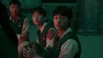 아무것도 없는데  어? - All of Us Are Dead