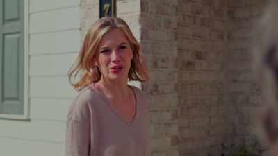- Amy.
- Look, I'm sorry, - The Neighbors Are Watching