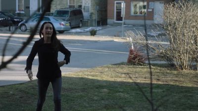 Amy, we need to talk, okay? - Designated Survivor