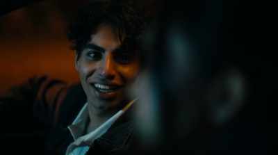 - Amy!
- Oh shit, that's crazy. - Never Alone