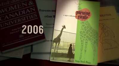 Amy: She published pursuing
giraffe and I thought, - The Woman Who Loves Giraffes