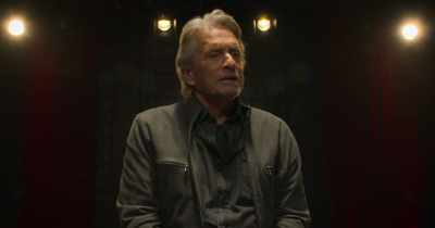 An actor mines
to create great performance. - The Kominsky Method