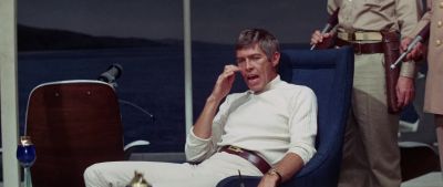 An actor as president - In Like Flint