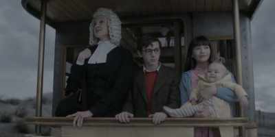 An actress and a mother,
instead of ending up - A Series of Unfortunate Events