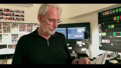 An article not a TV preview. A journalist who has seen the program. - Coup 53