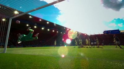 An astonishing save! - All or Nothing: Arsenal