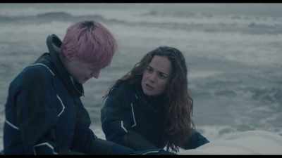 An inflatable boat you
take to reach a ship - A Murder at the End of the World