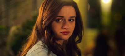 ♪ An outsider ♪ - The Kissing Booth 3