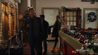 ...An unprecedented,
fast-moving storm - Road to Christmas