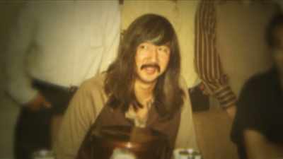 {\an1}A gender therapist didn't exist
in those days. - Mysteries of Mental Illness
