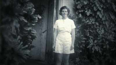 {\an1}And this would be
a great embarrassment. - Mysteries of Mental Illness