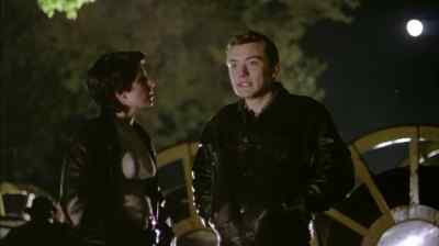 {\An1}Do you really think
he believed you? - Shopping