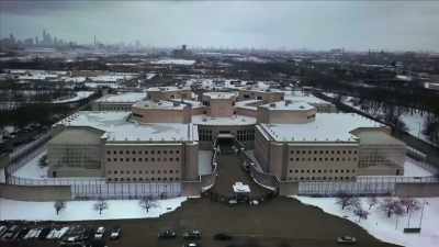 {\an1}How did prisons and jails
become a front-line treatment - Mysteries of Mental Illness