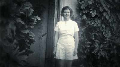{\an1}It was suggested to
Joseph Kennedy - Mysteries of Mental Illness