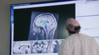 {\an1}KOPELL: The best next step,
I would think, - Mysteries of Mental Illness
