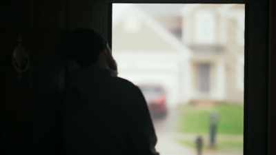 {\an1}MAINS: At the time,
I thought that I was cured. - Mysteries of Mental Illness