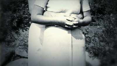 {\an1}MAN: Another mark
is made in the midline, - Mysteries of Mental Illness