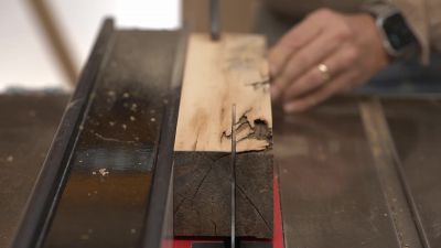 {\an1}Next, I cut my pieces
on the table saw - Ask This Old House
