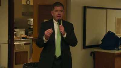 {\an1}So the answer is, we have
to look legislatively - City Hall