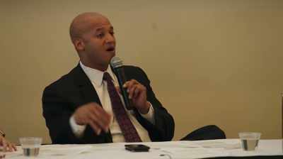 {\an1}Some immigrant communities are,
are high unemployment. - City Hall