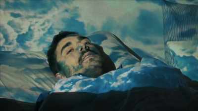 {\an1}Sometimes I'll cocoon myself
into blankets and sheets - Mysteries of Mental Illness